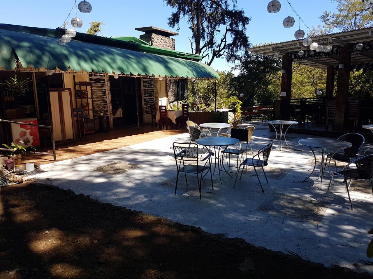 Mountain Lodge And Restaurant Baguio City Bagian luar foto