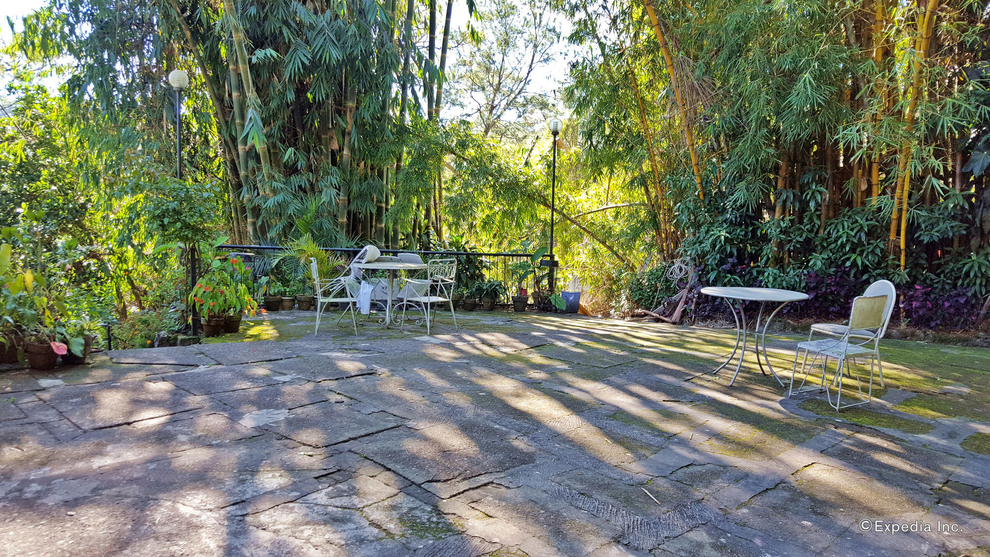Mountain Lodge And Restaurant Baguio City Bagian luar foto