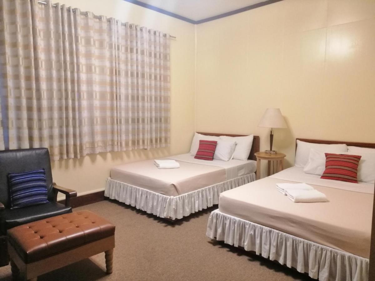Mountain Lodge And Restaurant Baguio City Bagian luar foto