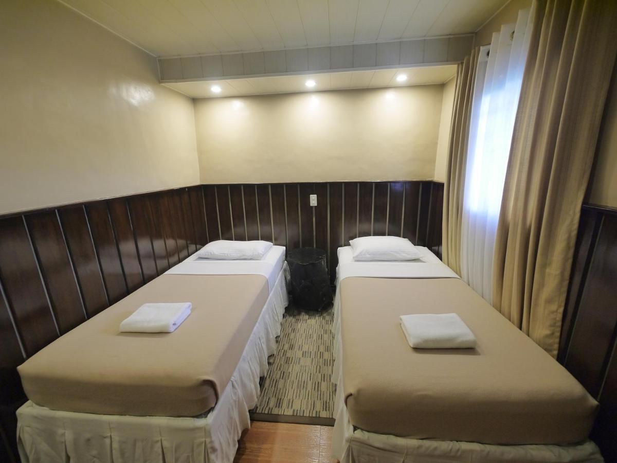 Mountain Lodge And Restaurant Baguio City Bagian luar foto